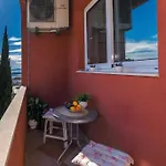 Daire App Sea View In Old Town With Balcony Split