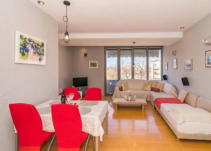 App Sea View In Old Town With Balcony Apartament Split