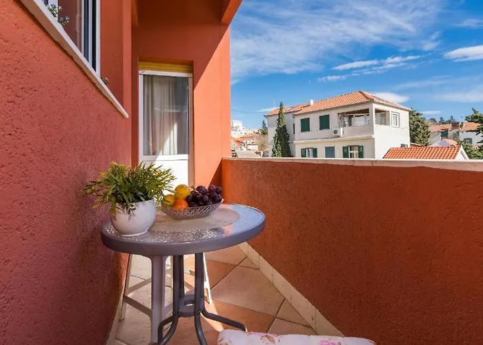 App Sea View In Old Town With Balcony Apartament