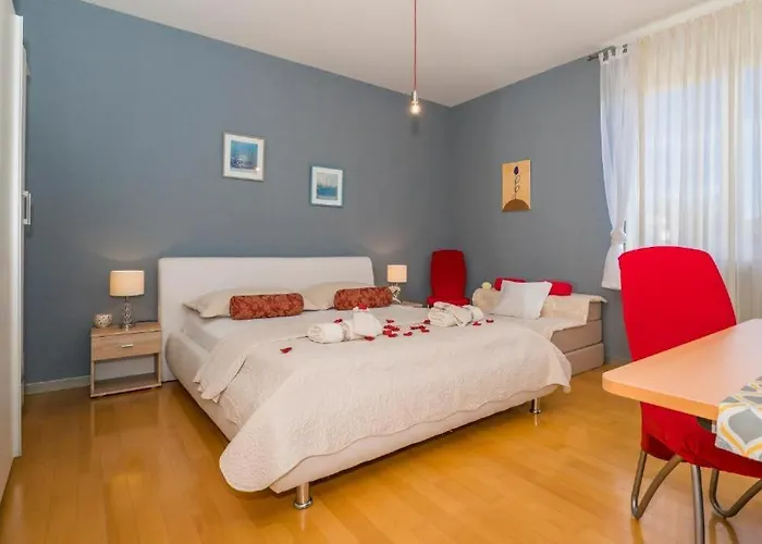 App Sea View In Old Town With Balcony Apartament *