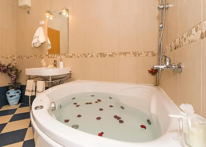 Apartament App Sea View In Old Town With Balcony Split