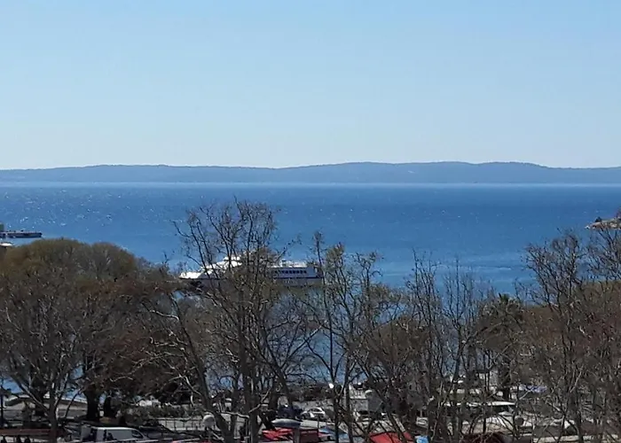 Apartament App Sea View In Old Town With Balcony Split